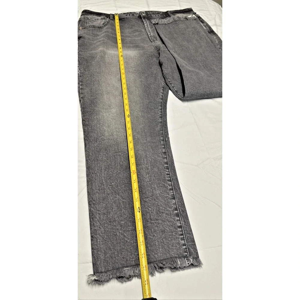 Juicy Couture Women Plus‎ Size 22W High Rise Straight Jeans Raw Hem Gray Marble